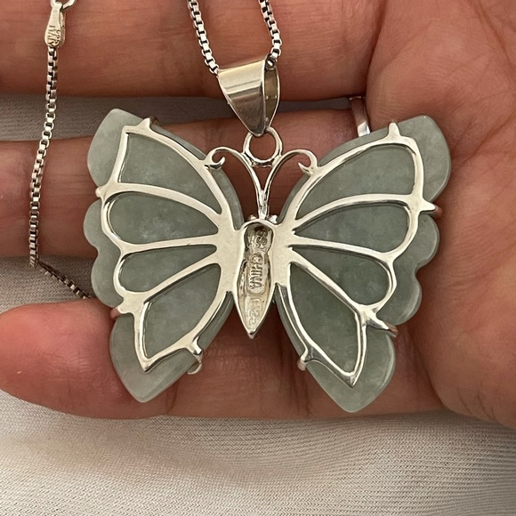 Jadeite jade butterfly 925 silver pendant chain - Picture 10 of 13